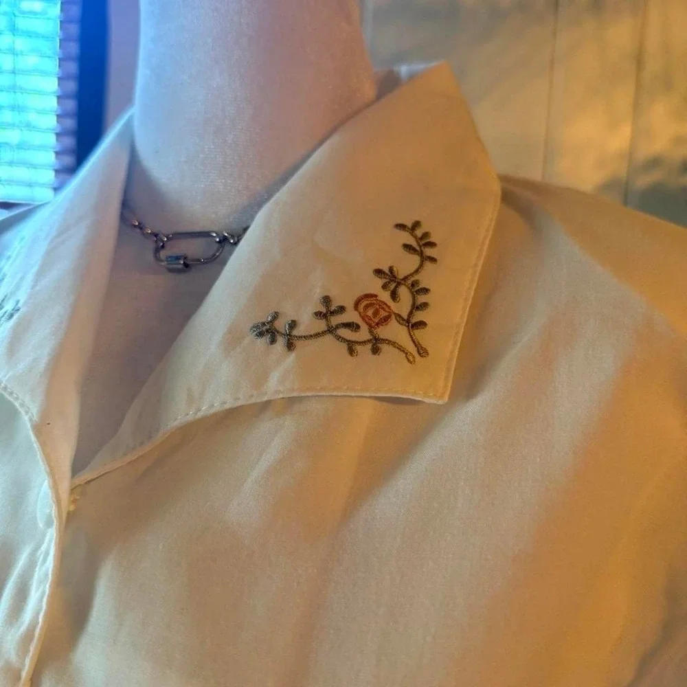 Vintage 80s 90s Lace Sleeve White Button Up Shirt Embroidered Coquette Blouse